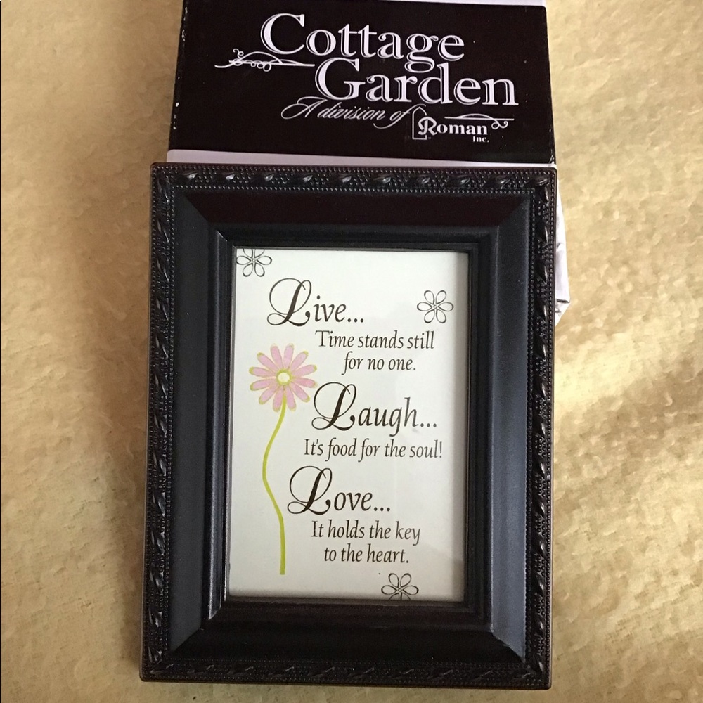 Beautiful framed sentiment. Perfect gift